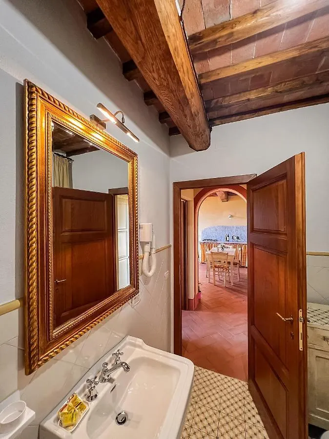 Agriturismo Cima Alla Serra Buti مزرعة للإقامة