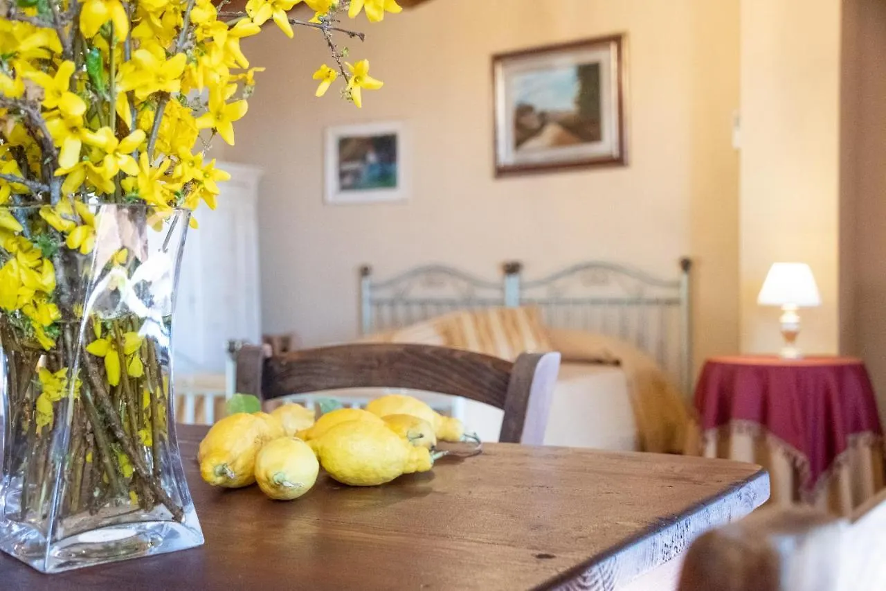 Agriturismo Cima Alla Serra Buti Italy